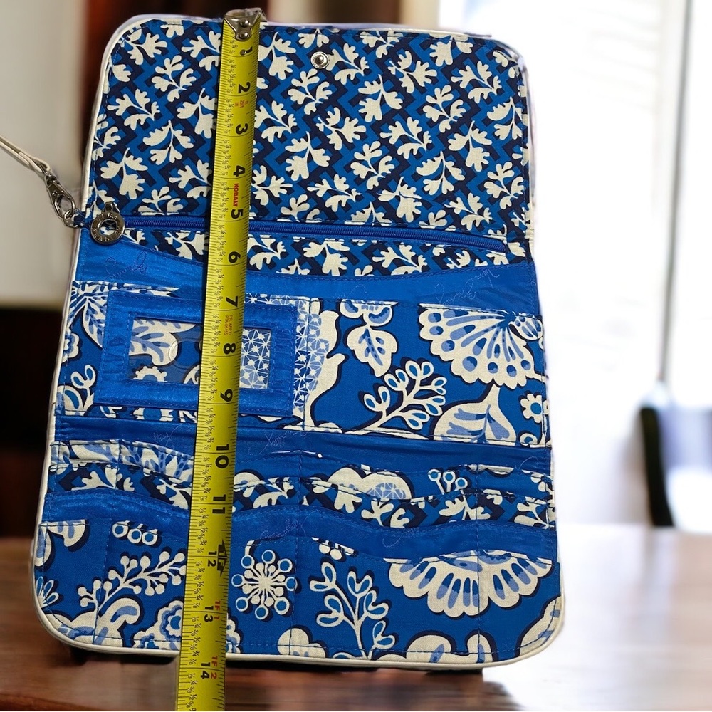 Vera Bradley Blue Lagoon Clutch/Wristlet - Picture 9 of 9